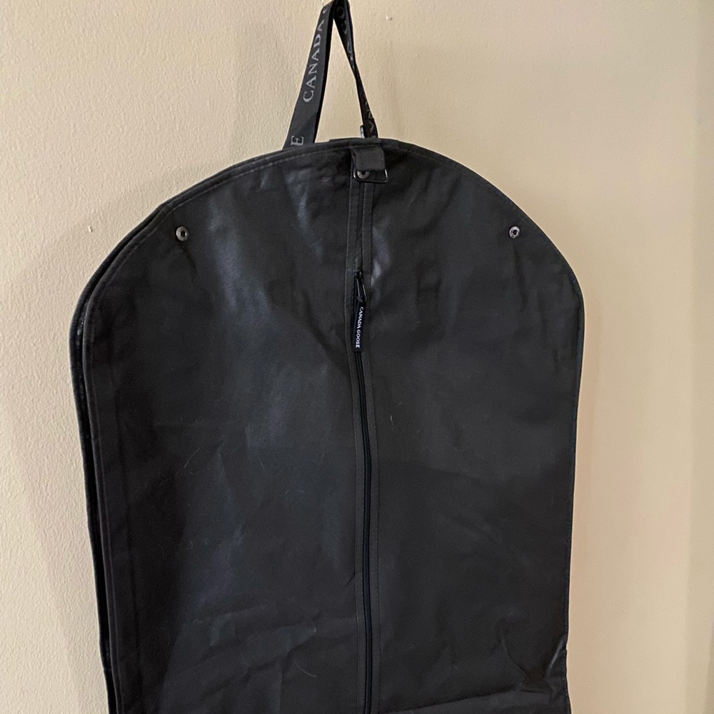 Canada ๐จ๐ฆ Goose Garment bag set - Picture 2 of 12